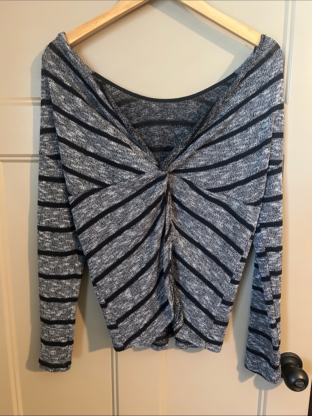 Lush twist back sweater